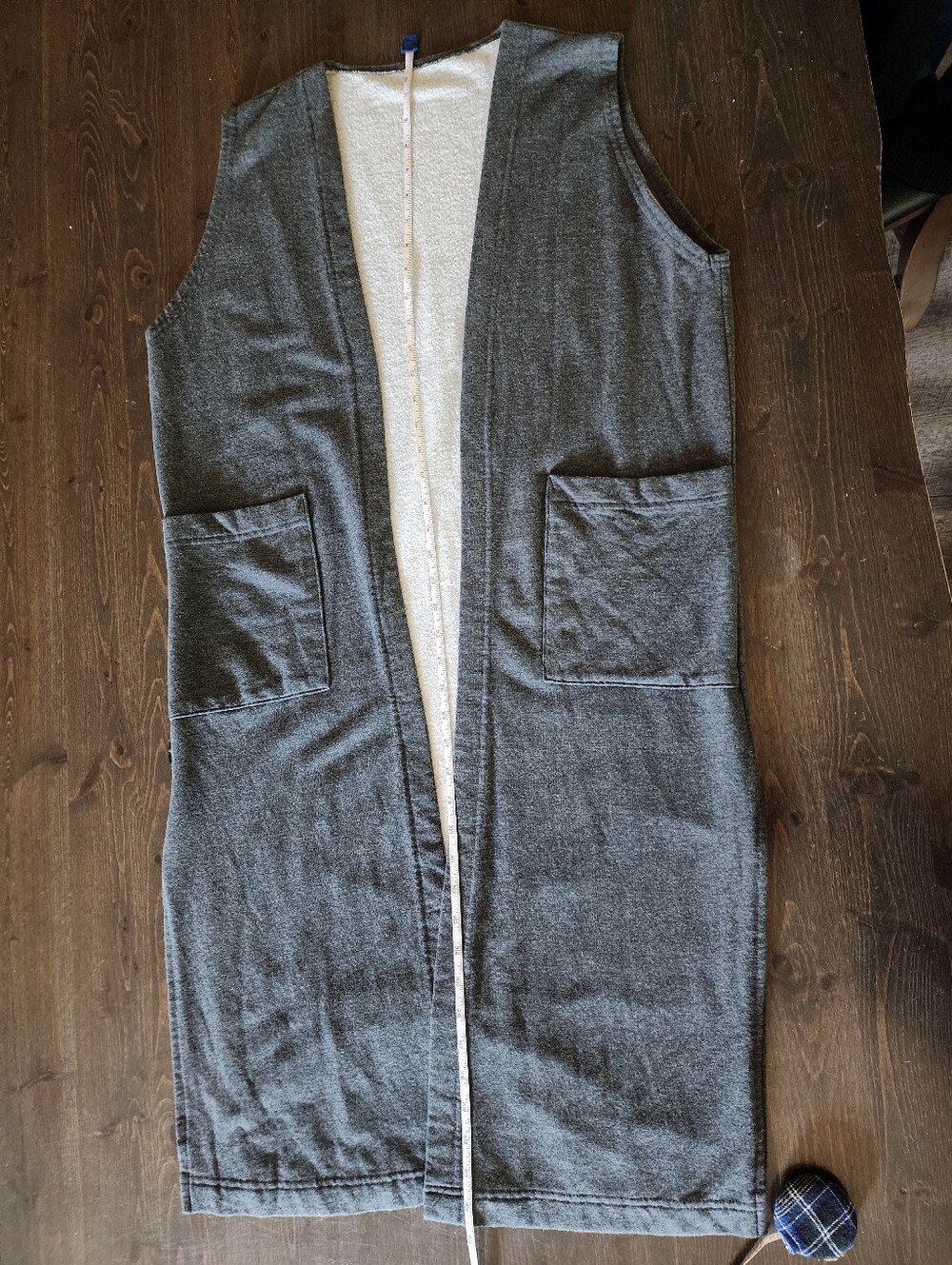 Bamboo Emkclothing Long Open-Front Long-line Duster Pocket Vest in Charcoal Gray - Picture 6 of 7
